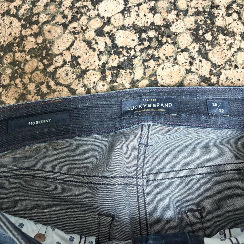 Lucky Brand 110 Skinny Men's Size 29x32 Blue Denim Jeans Dark Wash - Picture 4 of 6